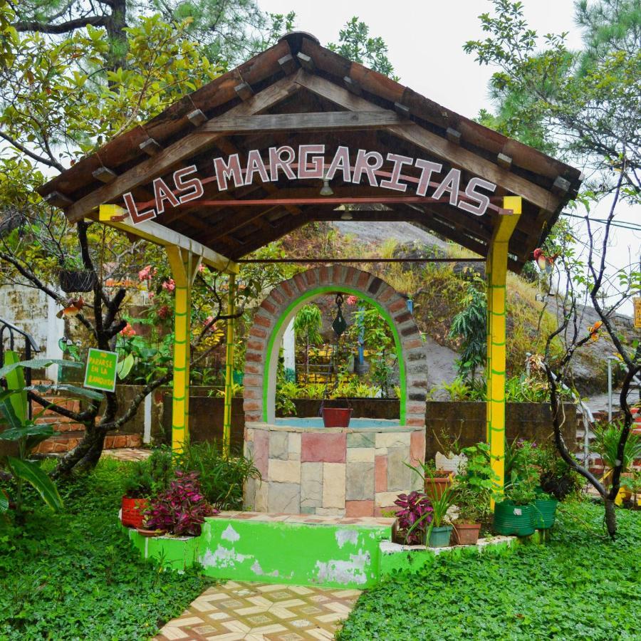 Hotel Y Restaurante Las Margaritas Perquín Esterno foto