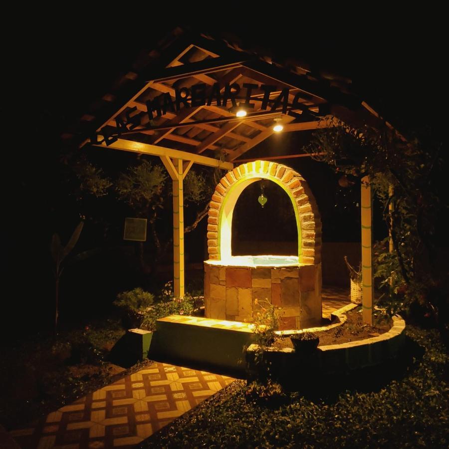 Hotel Y Restaurante Las Margaritas Perquín Esterno foto